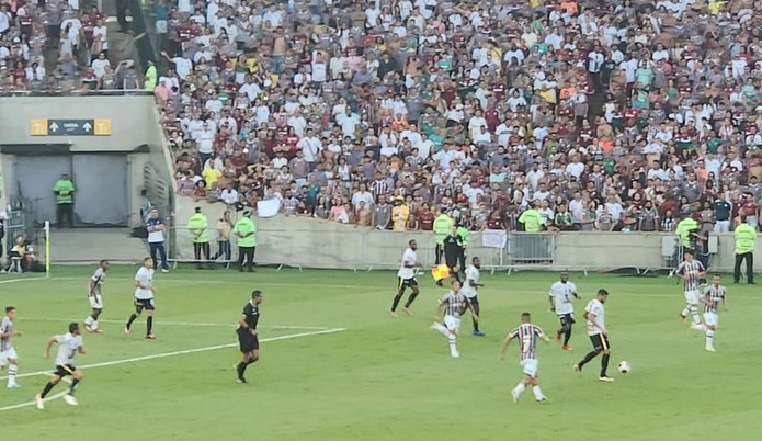 Lance da segunda partida das semifinais do Campeonato Carioca 2023, Fluminense 7 x 0 Volta Redonda, no Maracanã
