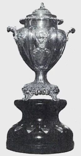  Taça Jornal dos Sports oferecida aos campeões do Rio-SP entre 1950-1966