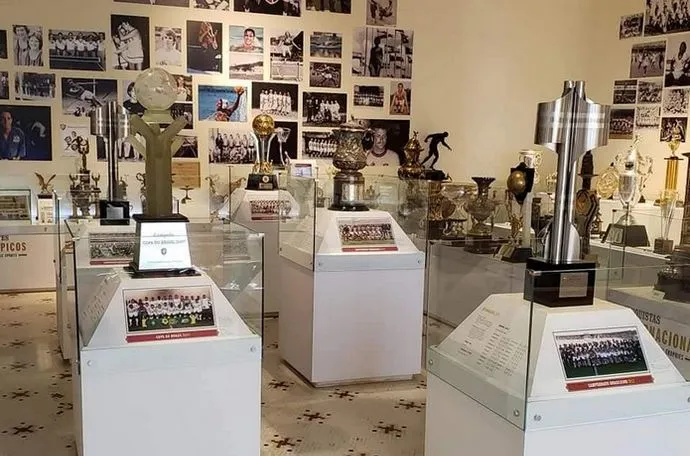 Equipe campeã do Botafogo na Libertadores 2024