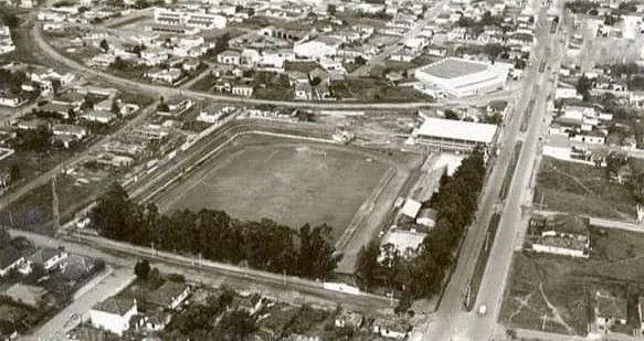 Estádio Félix Ribeiro Marcondes da Prudentina, que foi demolido