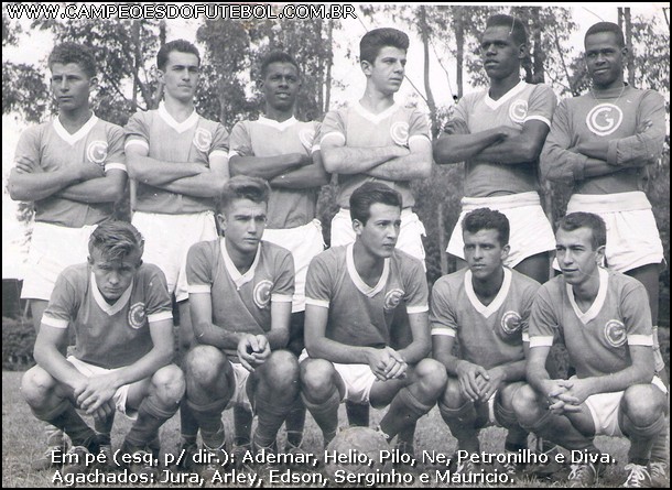 Uma das formações da equipe do Guarani em 1955
